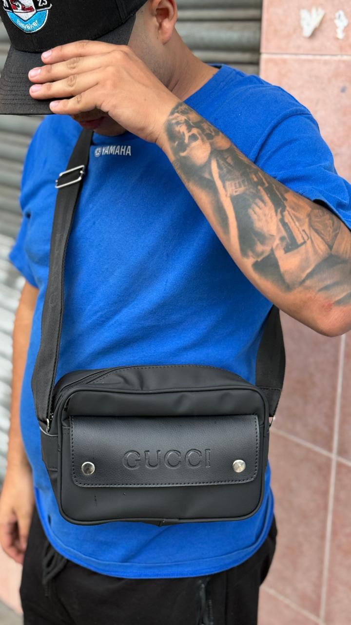 NUEVA BANDOLERA COACH