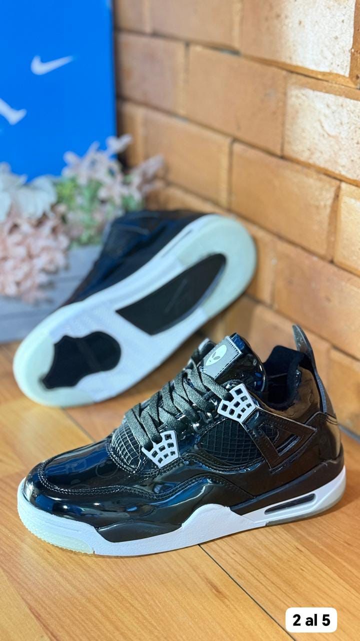NUEVO JORDAN RETRO 4 DAMA EDICION ESPECIAL