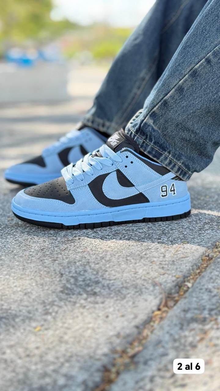 NIKE DUNK EDICION ESPECIAL