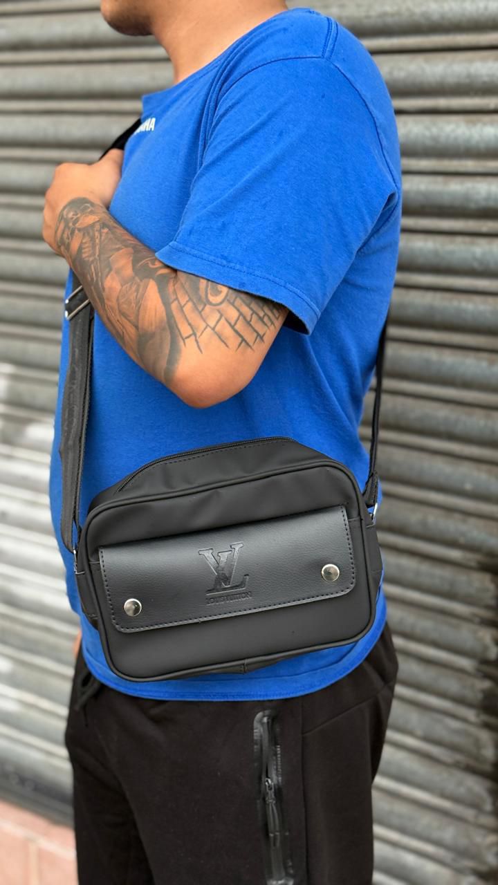 NUEVA BANDOLERA COACH