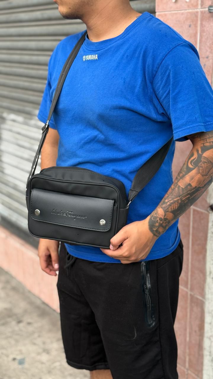 NUEVA BANDOLERA COACH