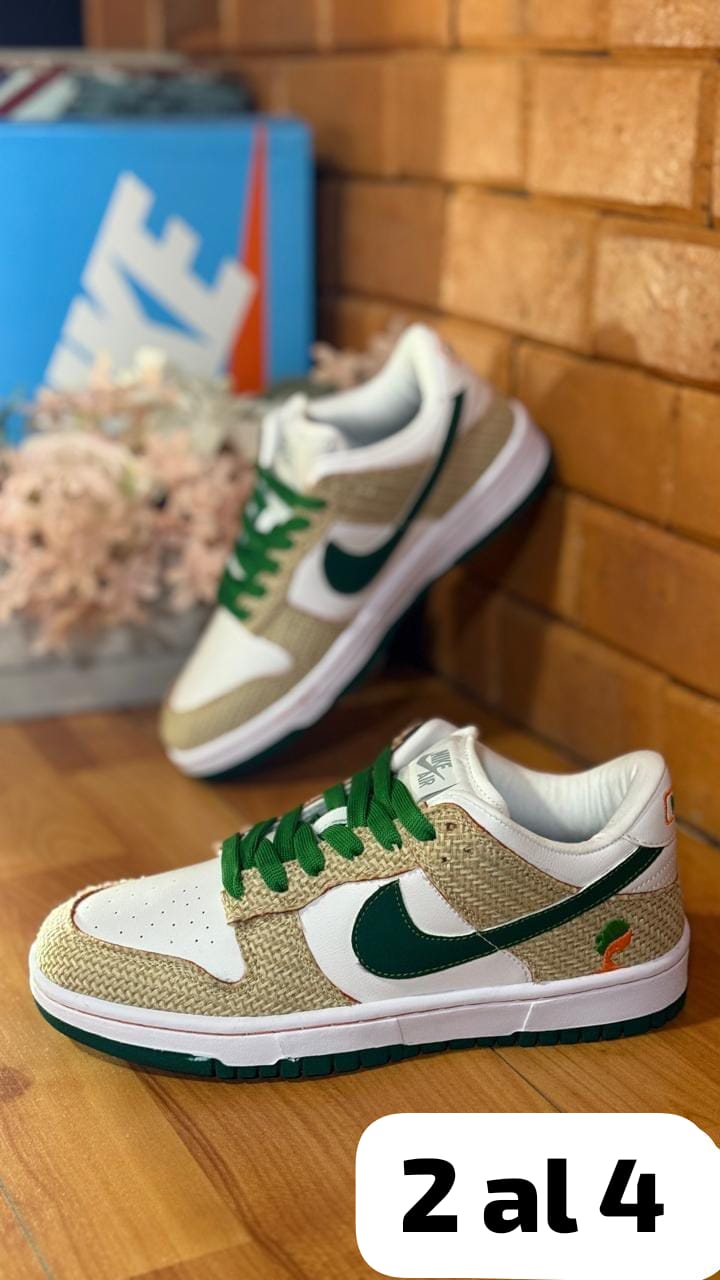 NIKE DUNK EDICION ESPECIAL