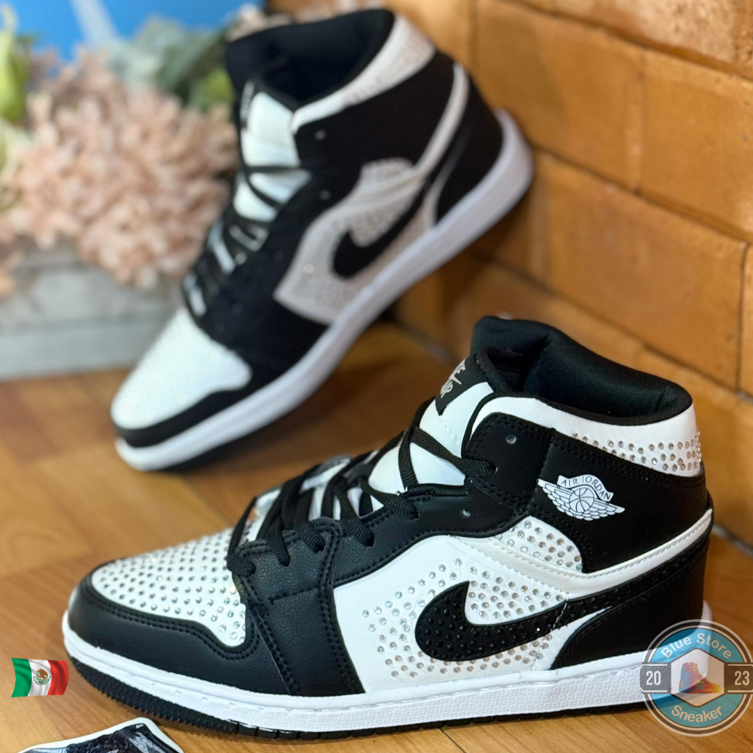 Tenis Nike 1 Retro con Piedras
